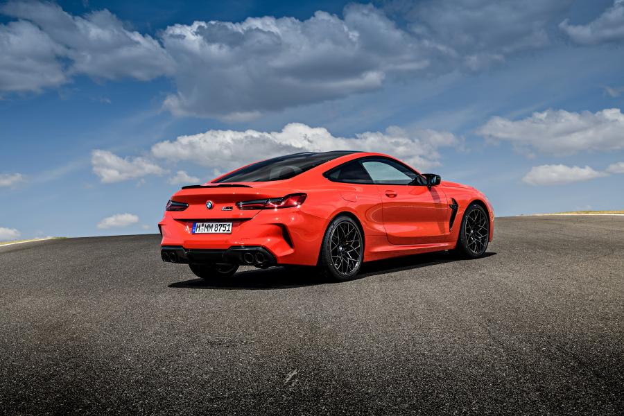  BMW M8 Competition Coupe (F92) 2019 года  (UK) (фото 31 из 157)